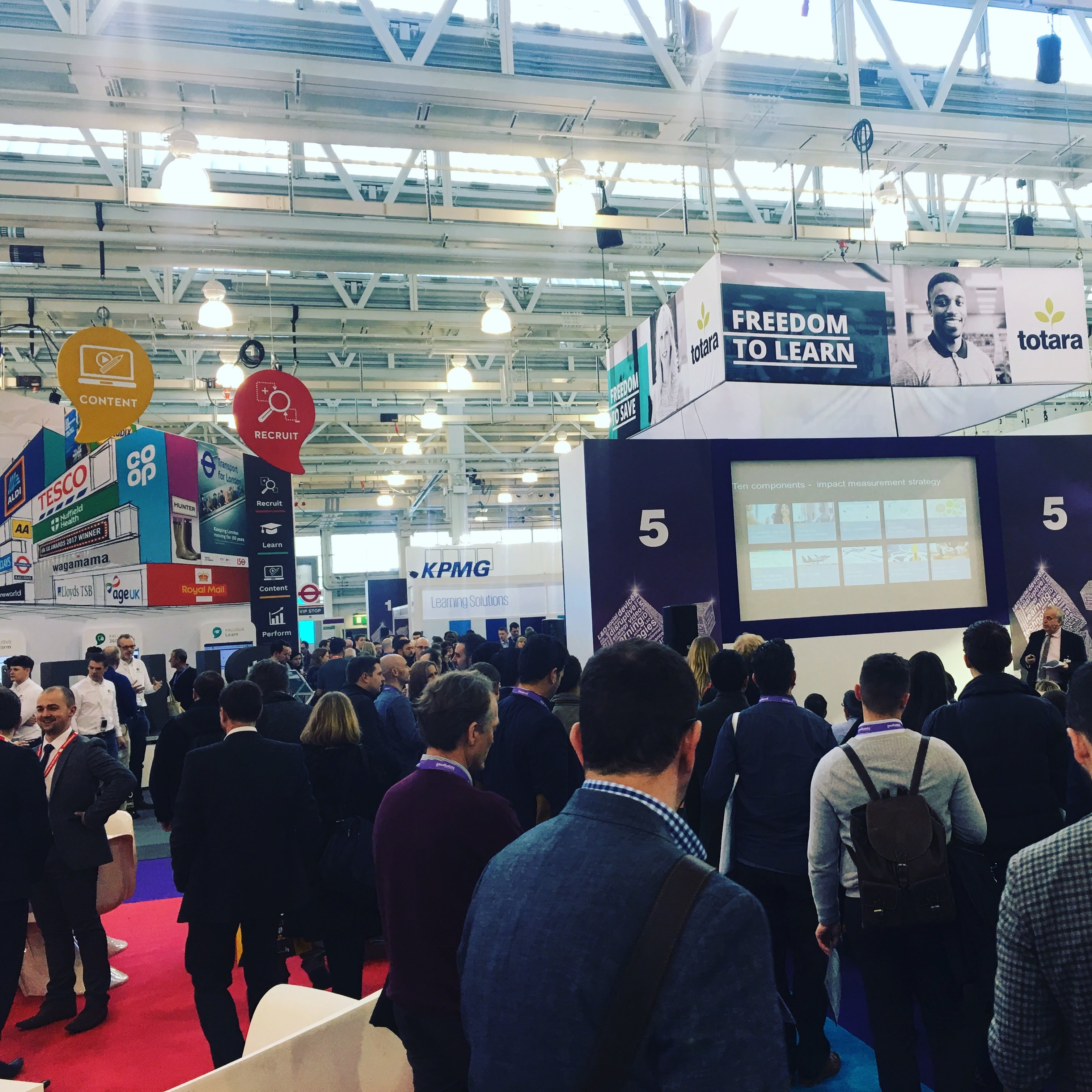 Crowds at Olympia London Learning Technologies