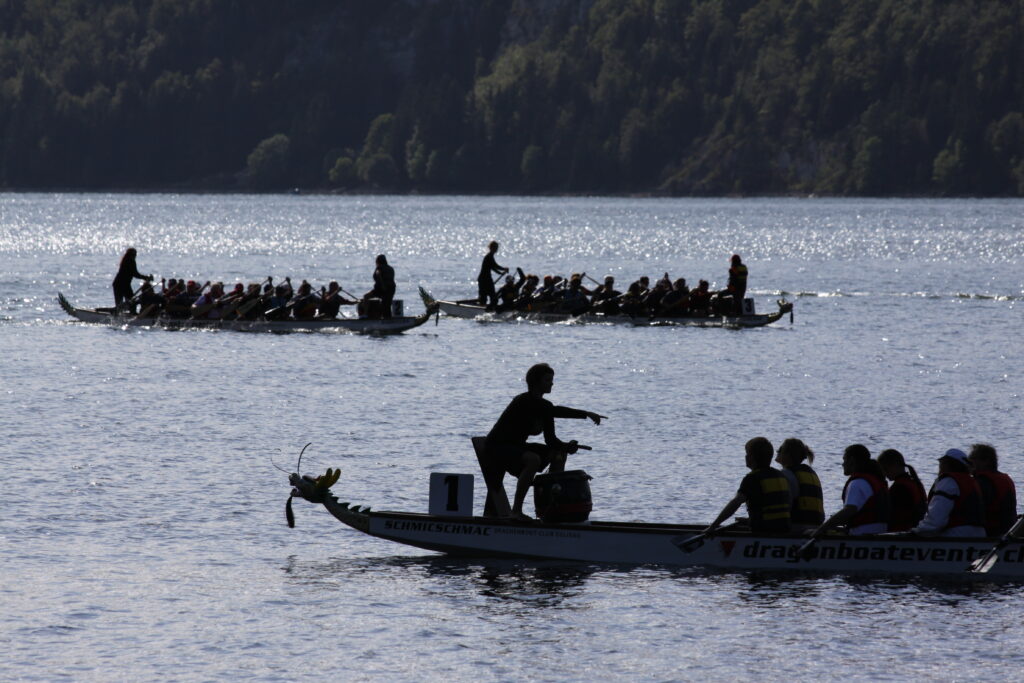 Awaken a team spirit with a 2500 old tradition of Dragon Boats! 